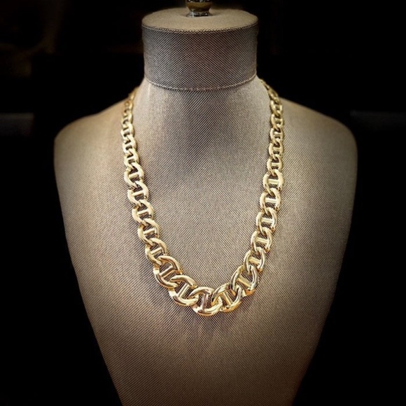 Vintage Mariner Link Chain Necklace. Chunky Statement Necklace Graduated links - Picture 7 of 15